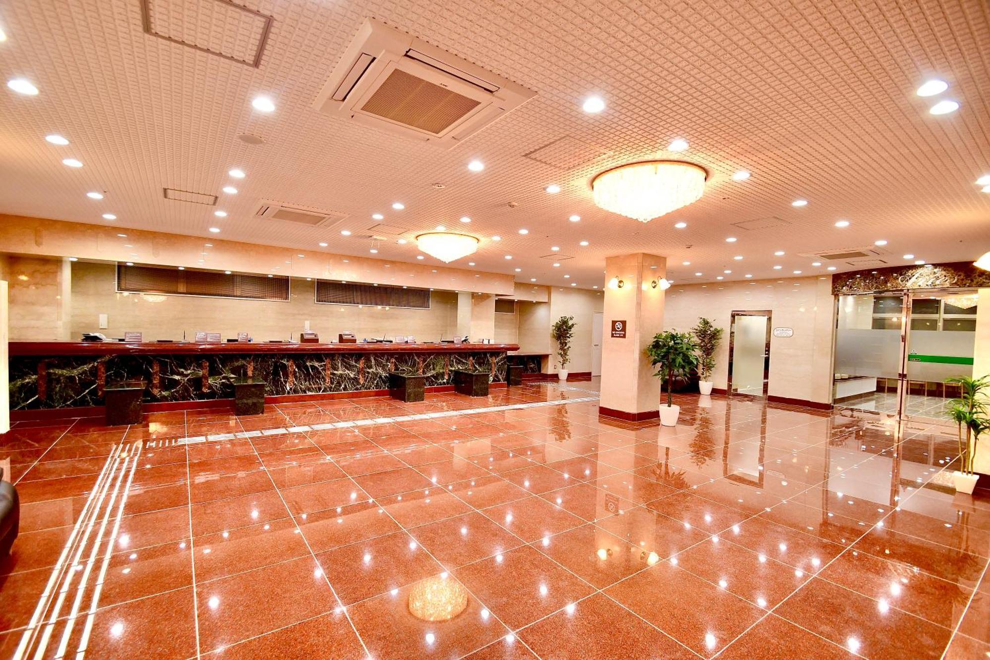 Himeji Ekimae Universal Hotel Minamiguchi Exterior photo